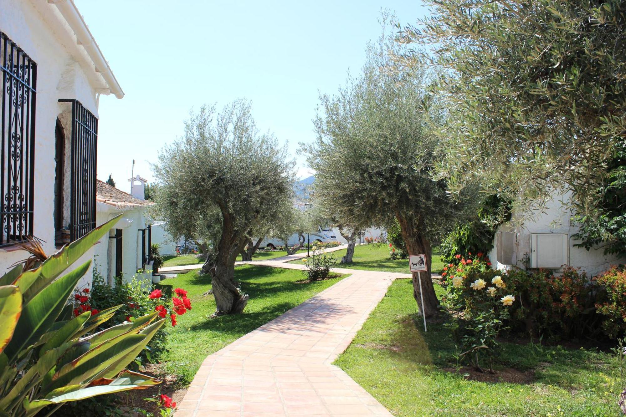 Apartamento Capistrano Village Nerja Εξωτερικό φωτογραφία